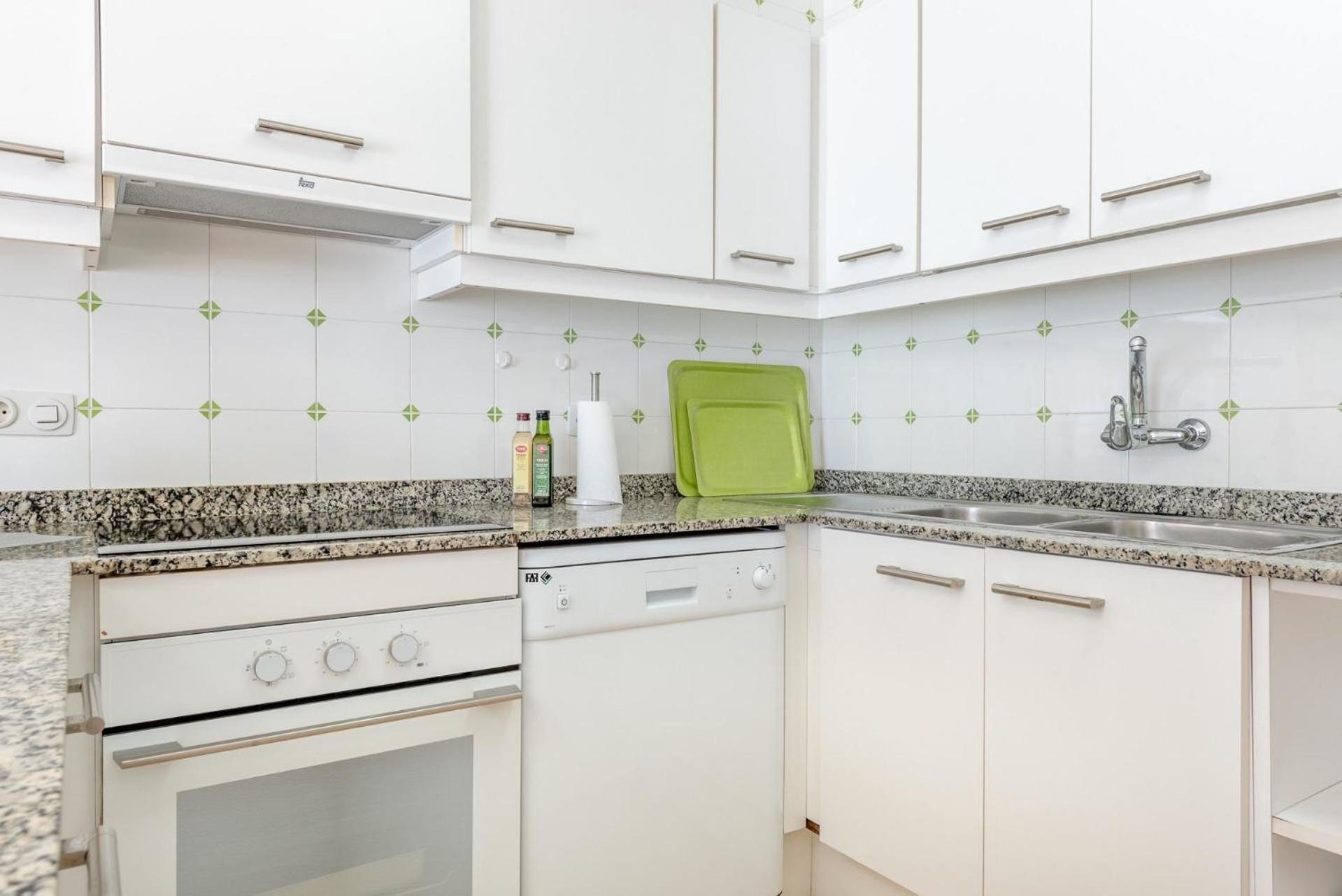 Apartment Fuer 6 Personen Ca 100 Qm In Portocolom, Mallorca Suedostkueste Von Mallorca